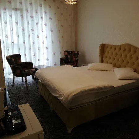 Aparthotel Star Suites *